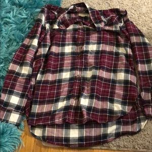 Plaid long sleeved shirt